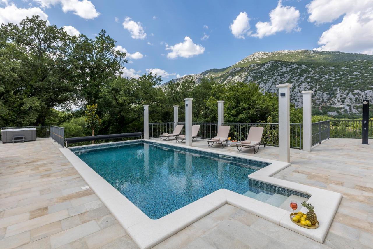 Villa Grey Stone Gata Dış mekan fotoğraf